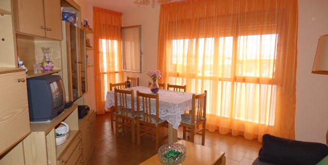 p1000636