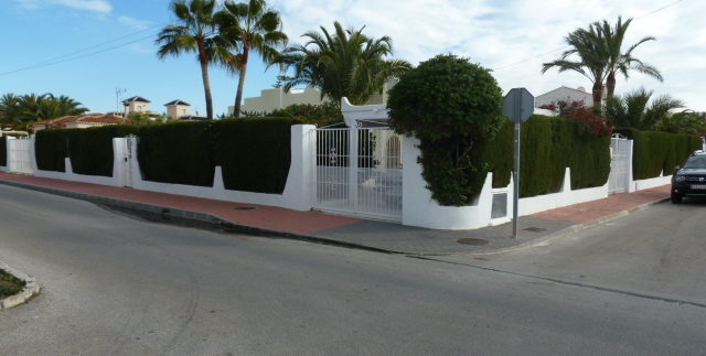 P1020438
