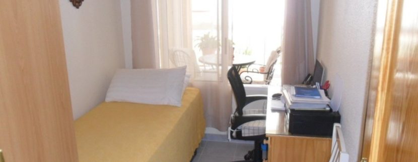 Апартаменты с 2-я спальнями в 300 м. от моря в Торревьехе