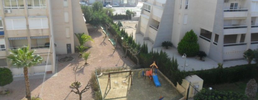 Апартаменты с 2-я спальнями в 800 м. от моря в Торревьехе